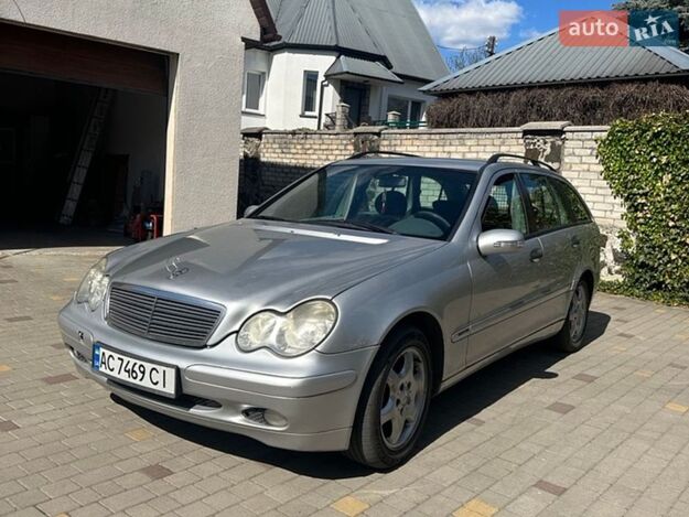 Mercedes-benz C-class, 2002г. 2.2л. дизель Луцьк в кредит