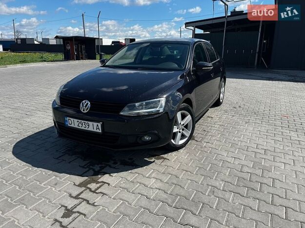 Volkswagen Jetta, 2011г. 1.6л. дизель Луцьк в кредит