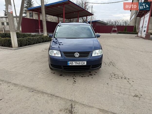 Volkswagen Touran, 2004г. 1.6л. бензин Вінниця в кредит