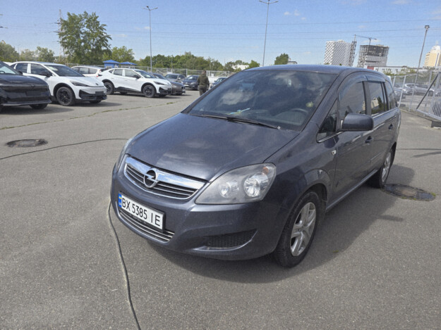 Opel Zafira, 2010г. 1.8л. бензин Київ в кредит