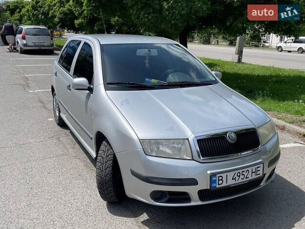 Skoda Fabia, 2005г. 1.4л. бензин Полтава в кредит