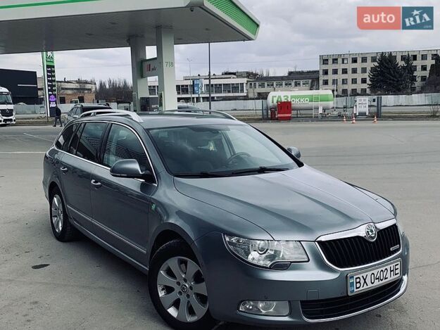 Skoda Superb, 2012г. 1.6л. дизель Хмельницький в кредит