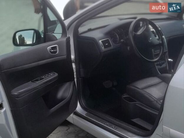 Peugeot 307, 2005г. 2.0л. бензин Рівне в кредит