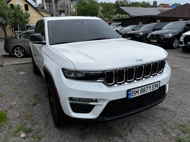 Jeep Grand cherokee, 2023г. 2.0л. гібрид Київ в кредит