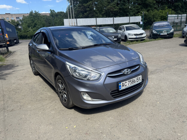 Hyundai Accent, 2015г. 1.4л. бензин Луцьк в кредит