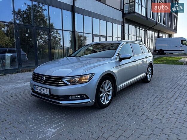 Volkswagen Passat, 2015г. 2.0л. дизель Рівне в кредит