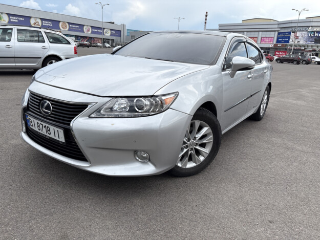 Lexus Es 300h, 2013г. 2.5л. гібрид Полтава в кредит