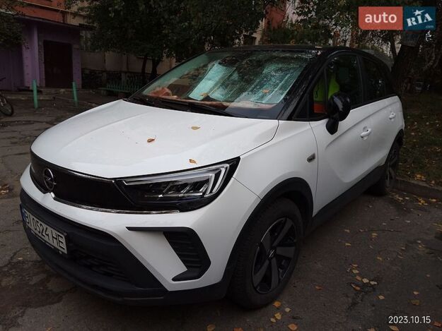 Opel Crossland x, 2021г. 1.2л. бензин Полтава в кредит