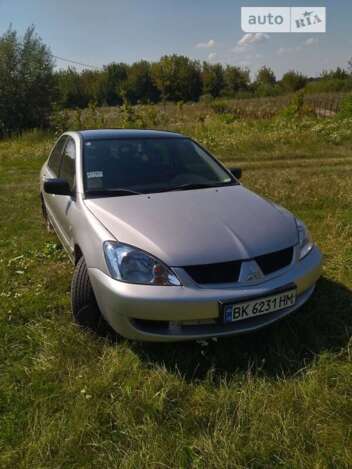 Mitsubishi Lancer, 2008г. 1.6л. бензин Рівне в кредит