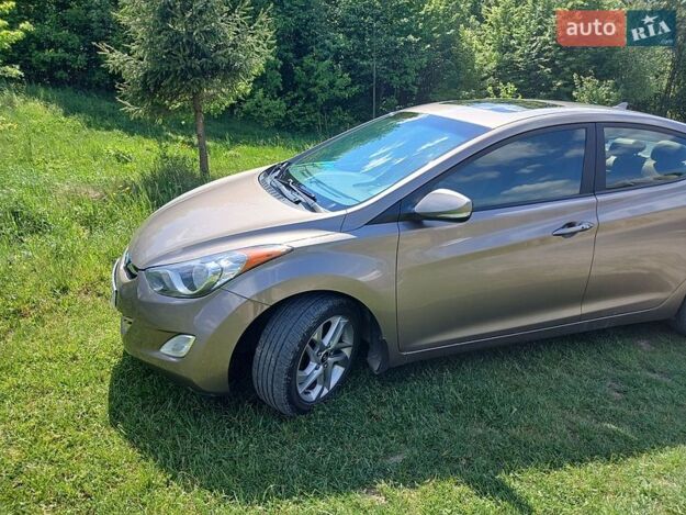 Hyundai Elantra, 2013г. 1.8л. гібрид Івано-Франківськ в кредит