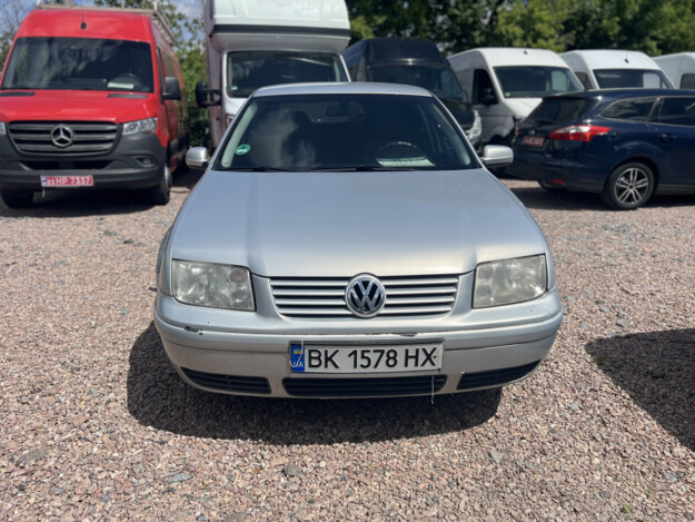 Volkswagen Bora, 1998г. 1.6л. бензин Рівне в кредит