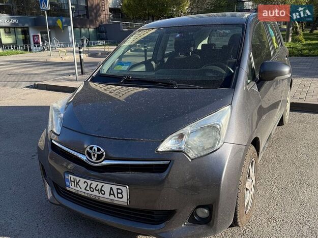 Toyota Verso-s, 2011г. 1.3л. бензин Рівне в кредит