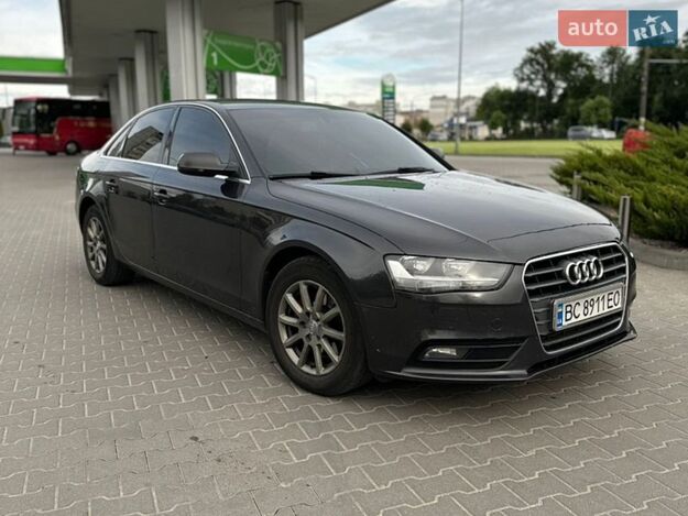Audi A4, 2012г. 2.0л. дизель Житомир в кредит