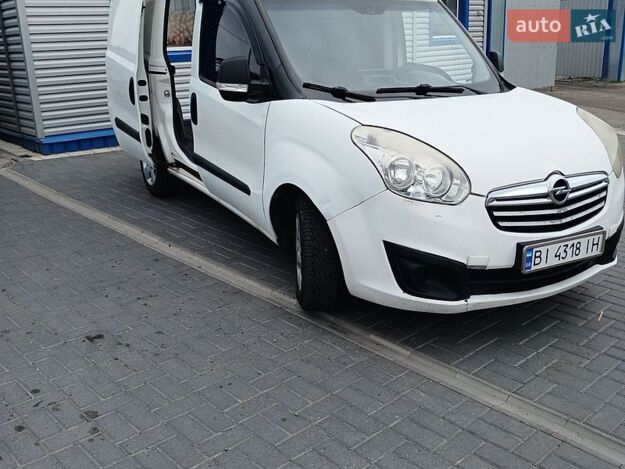 Opel Combo, 2012г. 1.2л. дизель Полтава в кредит