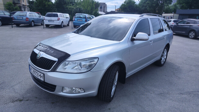 Skoda Octavia, 2011г. 1.6л. дизель Житомир в кредит