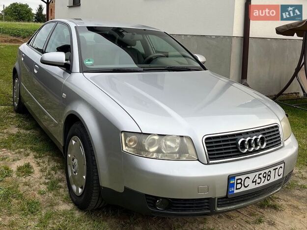 Audi A4, 2002г. 1.6л. бензин Львів в кредит