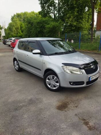 Skoda Fabia, 2007г. 1.4л. бензин Житомир в кредит