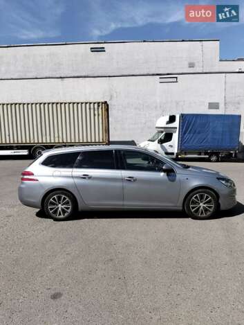 Peugeot 308, 2015г. 1.6л. дизель Львів в кредит