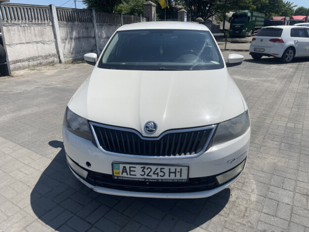 Skoda Rapid, 2013г. 1.6л. гібрид Дніпро в кредит