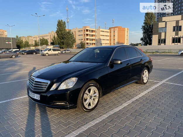 Mercedes-benz E-class, 2013г. 1.8л. гібрид Луцьк в кредит