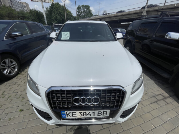 Audi Q5, 2014г. 2.0л. бензин Дніпро в кредит