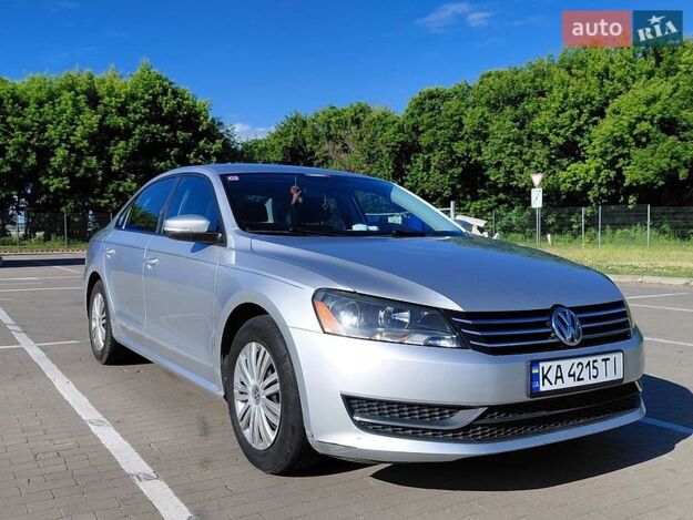 Volkswagen Passat, 2013г. 1.8л. бензин Київ в кредит