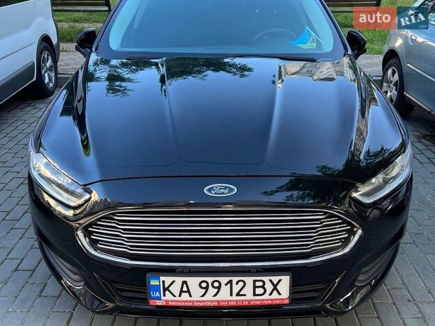 Ford Fusion, 2016г. 2.5л. гібрид Івано-Франківськ в кредит