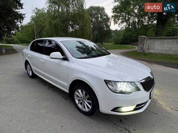 Skoda Superb, 2014г. 1.8л. бензин Чернігів в кредит