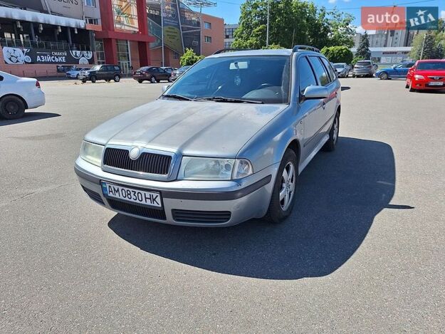 Skoda Octavia, 2003г. 2.0л. бензин Київ в кредит