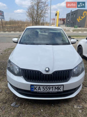Skoda Fabia, 2016г. 1.0л. бензин Київ в кредит