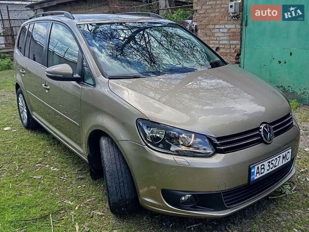 Volkswagen Touran, 2012г. 1.6л. дизель Вінниця в кредит