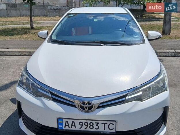 Toyota Corolla, 2017г. 1.3л. бензин Київ в кредит