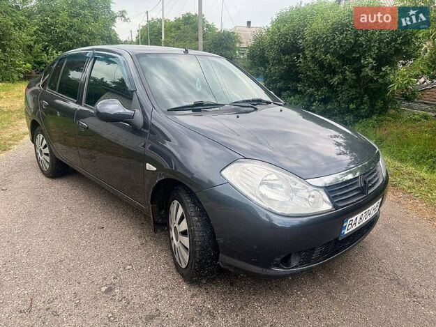 Renault Symbol, 2011г. 1.4л. бензин Полтава в кредит