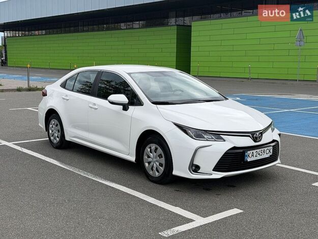 Toyota Corolla, 2021г. 1.6л. бензин Київ в кредит