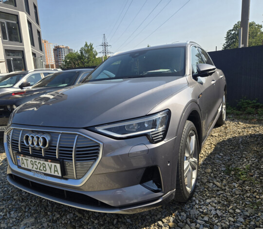 Audi E-tron, 2019г. 95.0л. Електро Івано-Франківськ в кредит