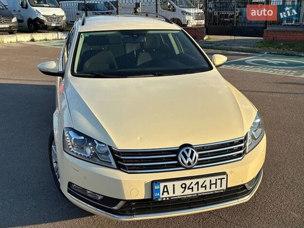 Volkswagen Passat, 2014г. 2.0л. дизель Київ в кредит