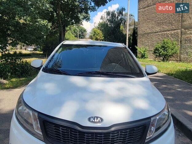 Kia Rio, 2013г. 1.4л. гібрид Київ в кредит