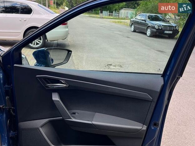 Seat Arona, 2019г. 1.0л. бензин Ужгород в кредит