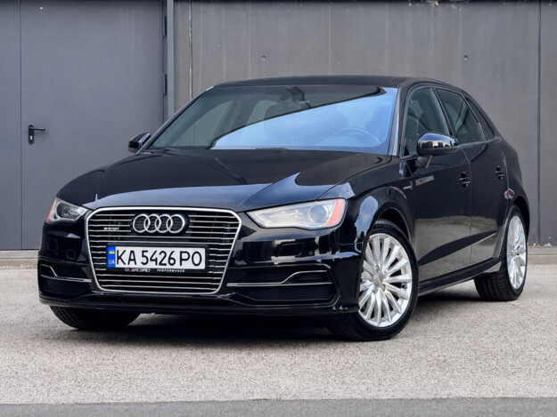 Audi A3, 2016г. 1.4л. гібрид Київ в кредит