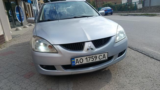 Mitsubishi Lancer, 2004г. 1.6л. бензин Ужгород в кредит