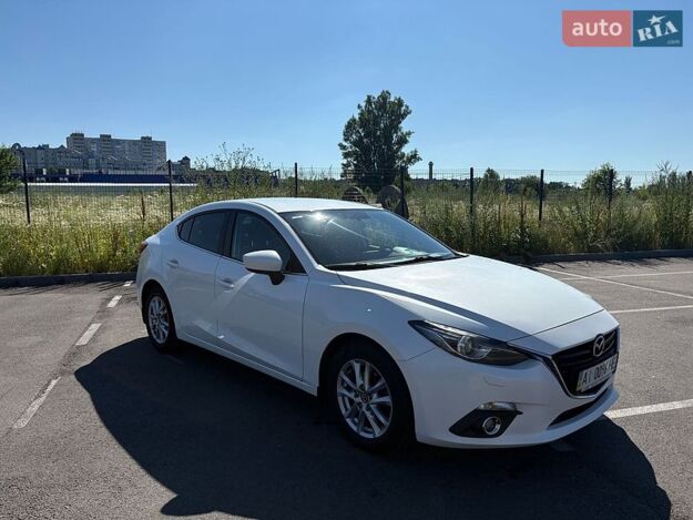 Mazda 3, 2015г. 1.5л. бензин Київ в кредит