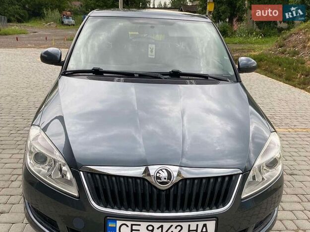 Skoda Fabia, 2014г. 1.2л. бензин Чернівці в кредит