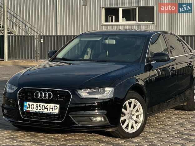 Audi A4, 2012г. 1.8л. бензин Ужгород в кредит