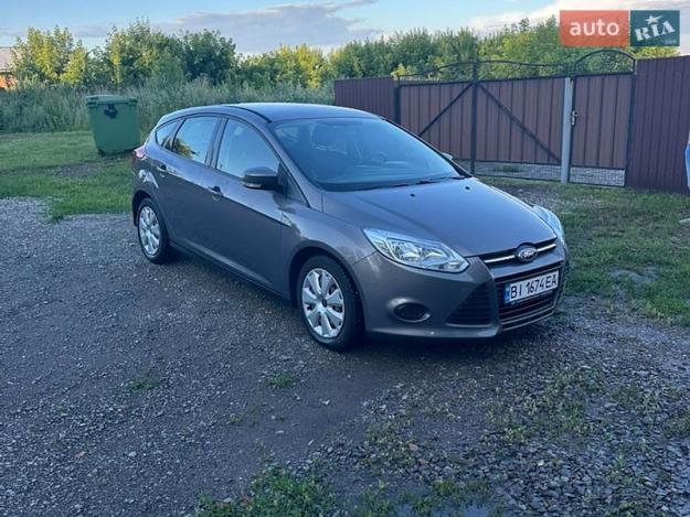 Ford Focus, 2013г. 1.0л. бензин Полтава в кредит