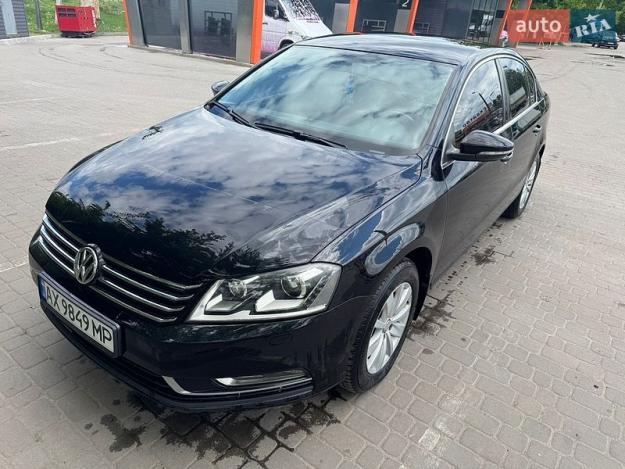 Volkswagen Passat, 2013г. 2.0л. дизель Київ в кредит