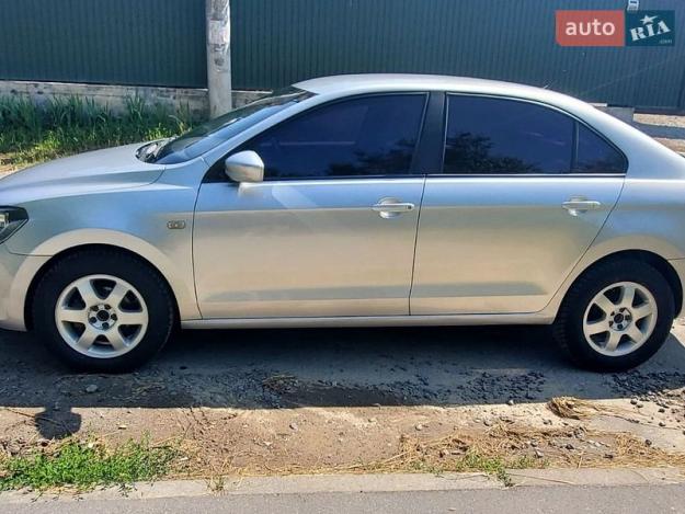 Volkswagen Jetta, 2014г. 1.6л. бензин Вінниця в кредит