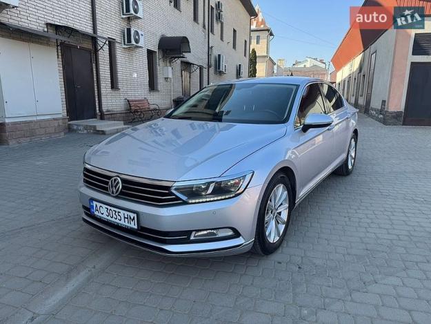 Volkswagen Passat, 2015г. 2.0л. дизель Чернівці в кредит