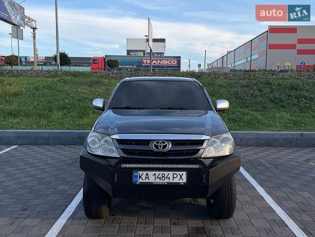 Toyota Fortuner, 2007г. 2.7л. бензин Київ в кредит