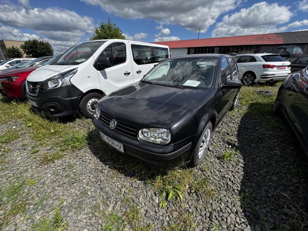 Volkswagen Golf, 2003г. 1.4л. бензин Луцьк в кредит