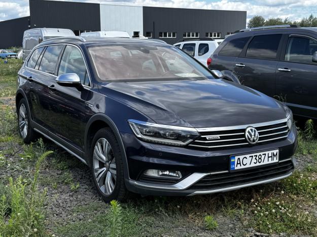 Volkswagen Passat, 2015г. 2.0л. дизель Луцьк в кредит